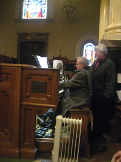organistenfield.jpg