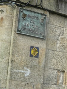 First of the many direction signs we would see to guide the pilgrims to Santiago.